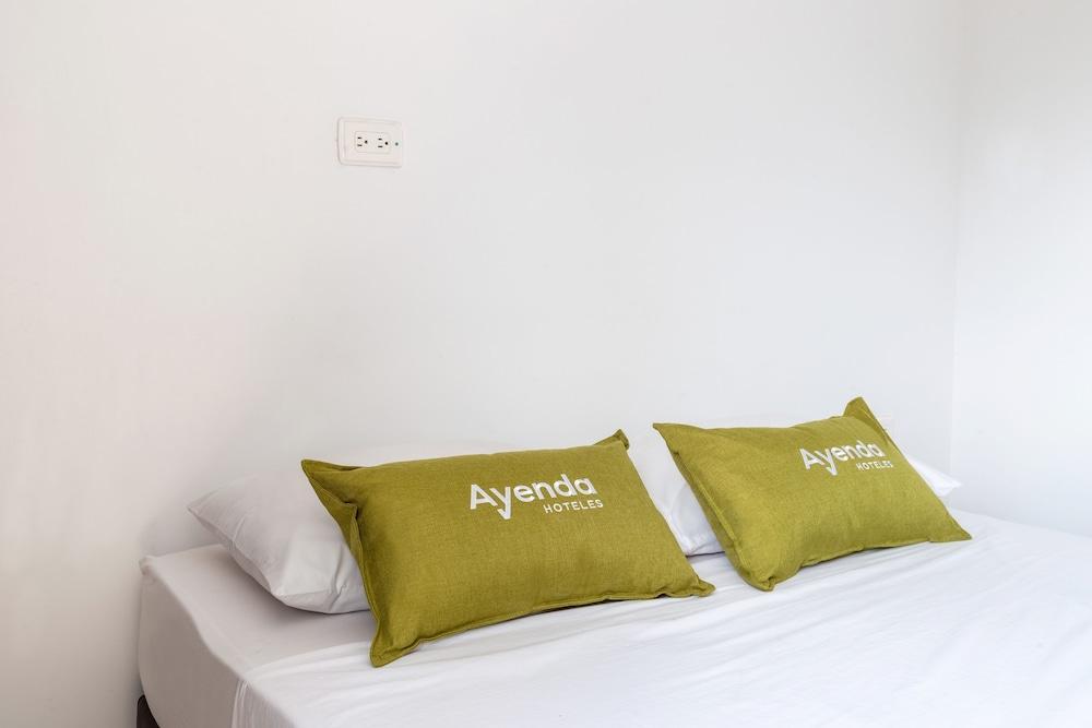 Hotel Riviera Plaza Bucaramanga Extérieur photo