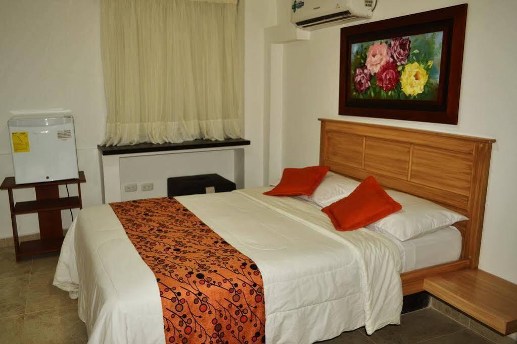 Hotel Riviera Plaza Bucaramanga Extérieur photo