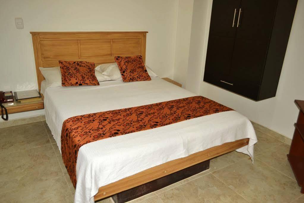 Hotel Riviera Plaza Bucaramanga Extérieur photo